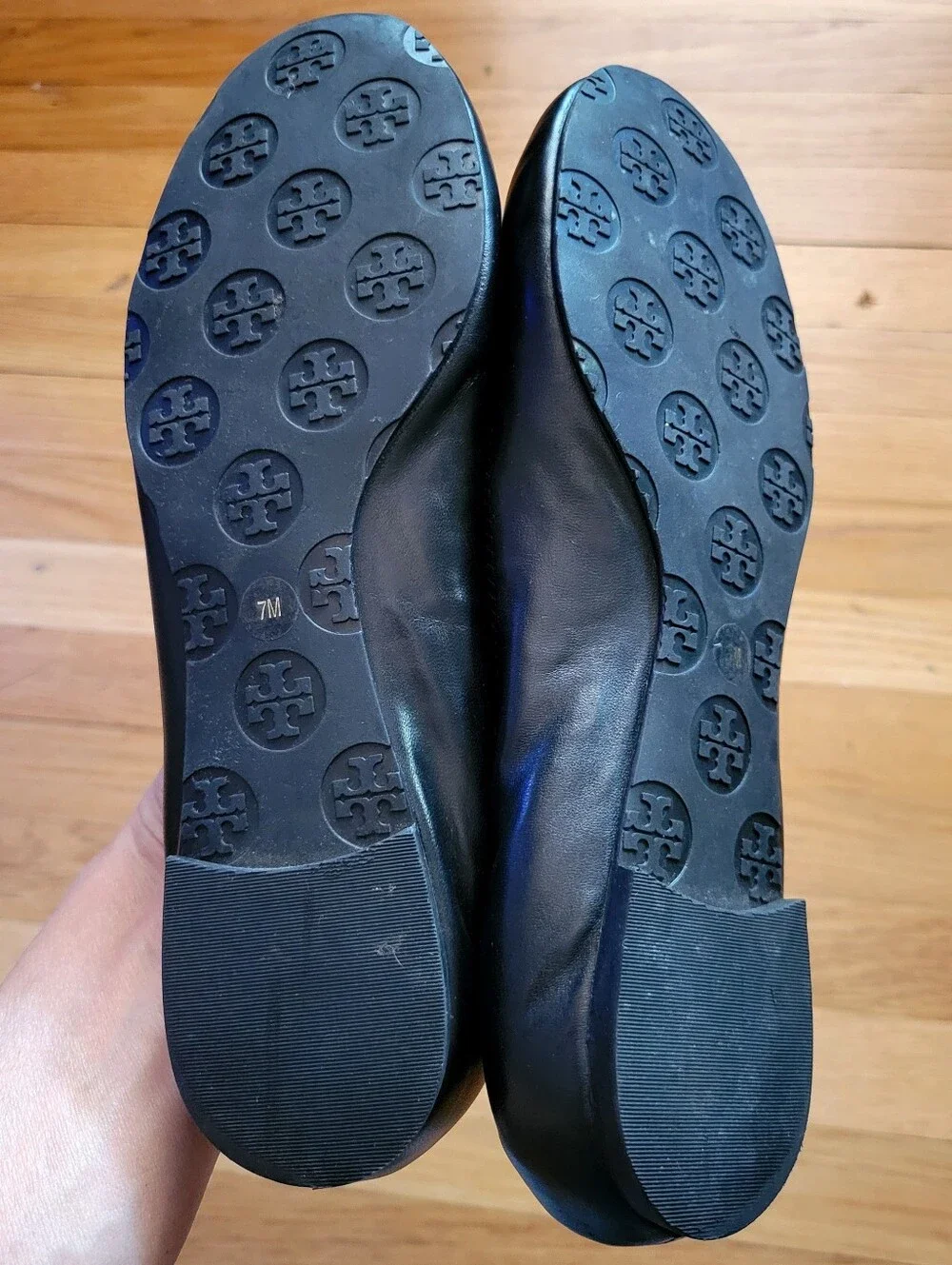 Tory Burch Classic Reva Ballet Flats  Size 7 Black Leather & Gold Metal EUC